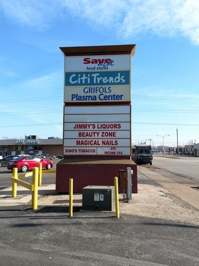Mill Road Shopping Center: 6406-6450 N 76th St, Milwaukee, WI 53223